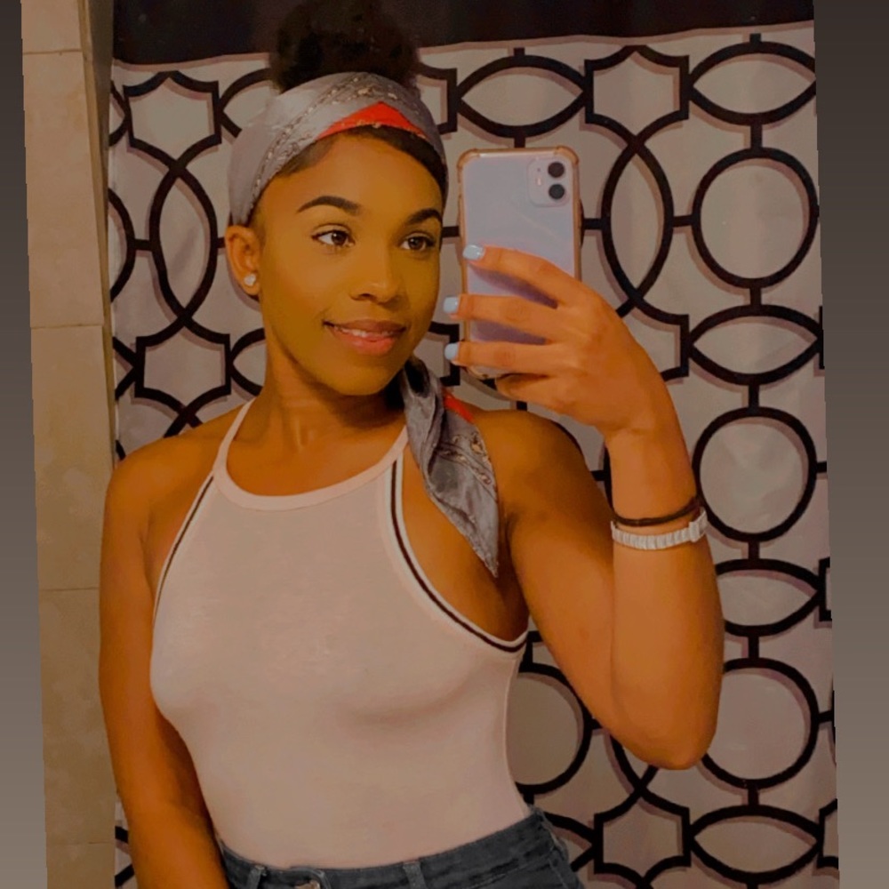 Meet your Posher, Kiara